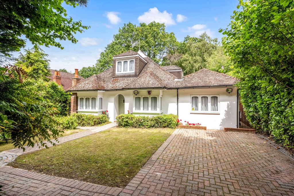 Property photo 1 of 25