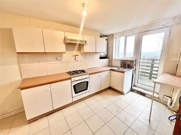 Property photo 2 of 6 Picture 2