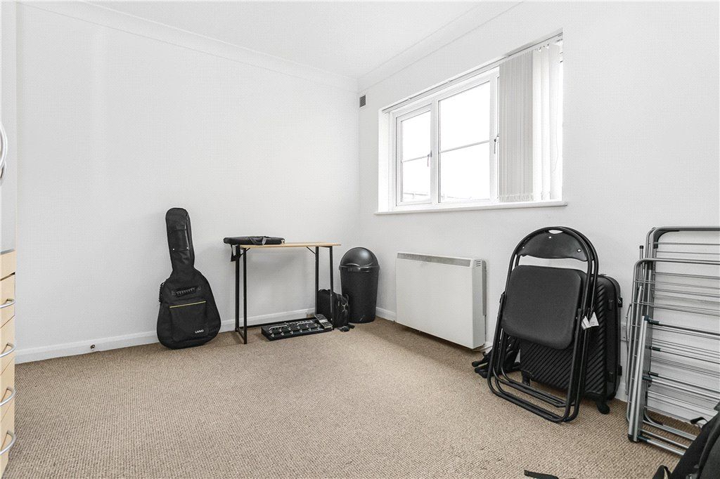 Property photo 3 of 10 Living Room