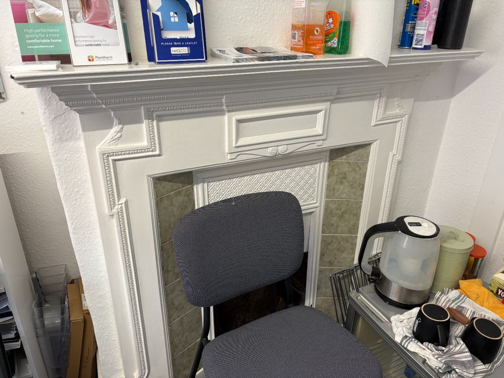 Property photo 3 of 4 5571912