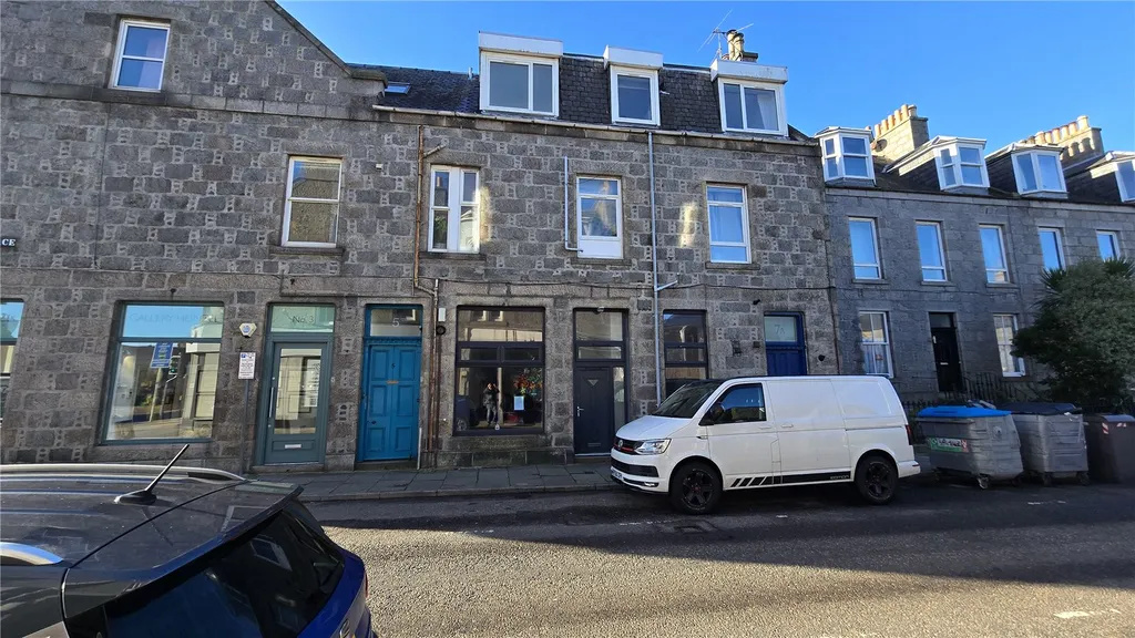 Apartment in Aberdeen City, Ashley and Broomhill - View 3