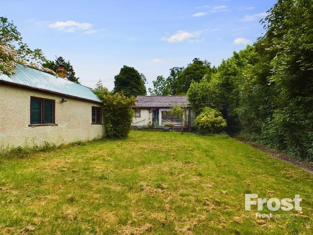 Property photo 3 of 13 Picture No. 02