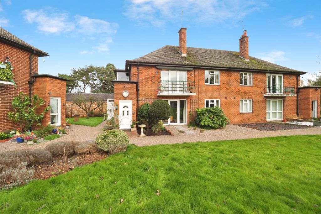 Property photo 1 of 18