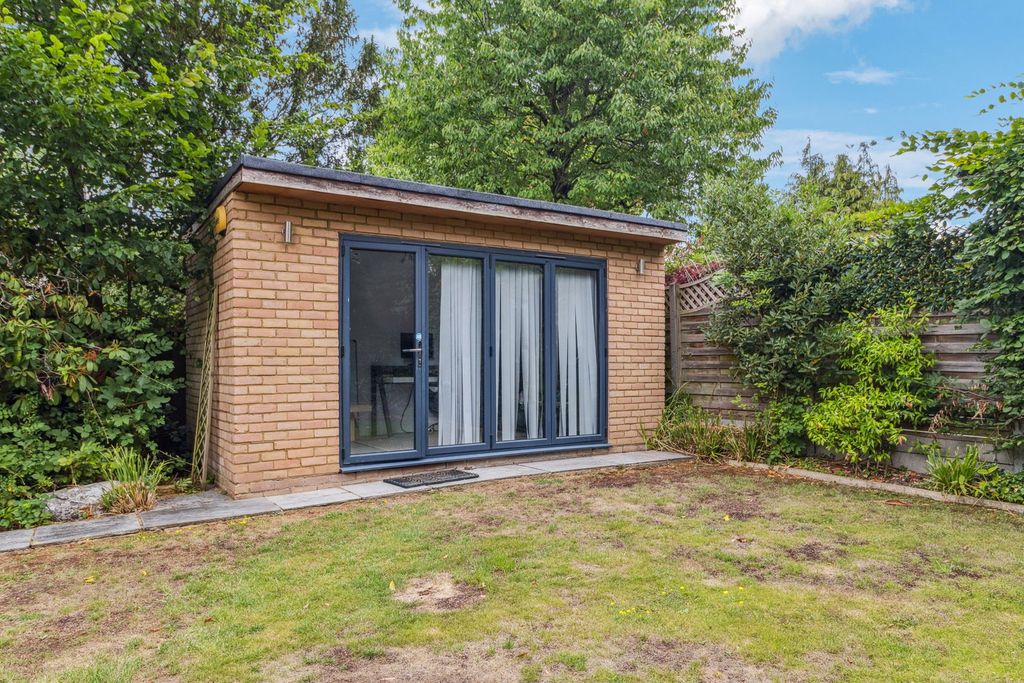 Additional image 19 of 5 bed detached house for saleWoodhall Avenue, Pinner HA5