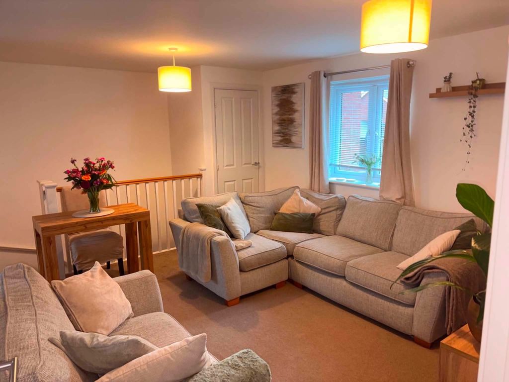 Property photo 2 of 9 Lounge-Diner