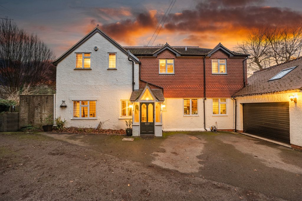 Property photo 1 of 24