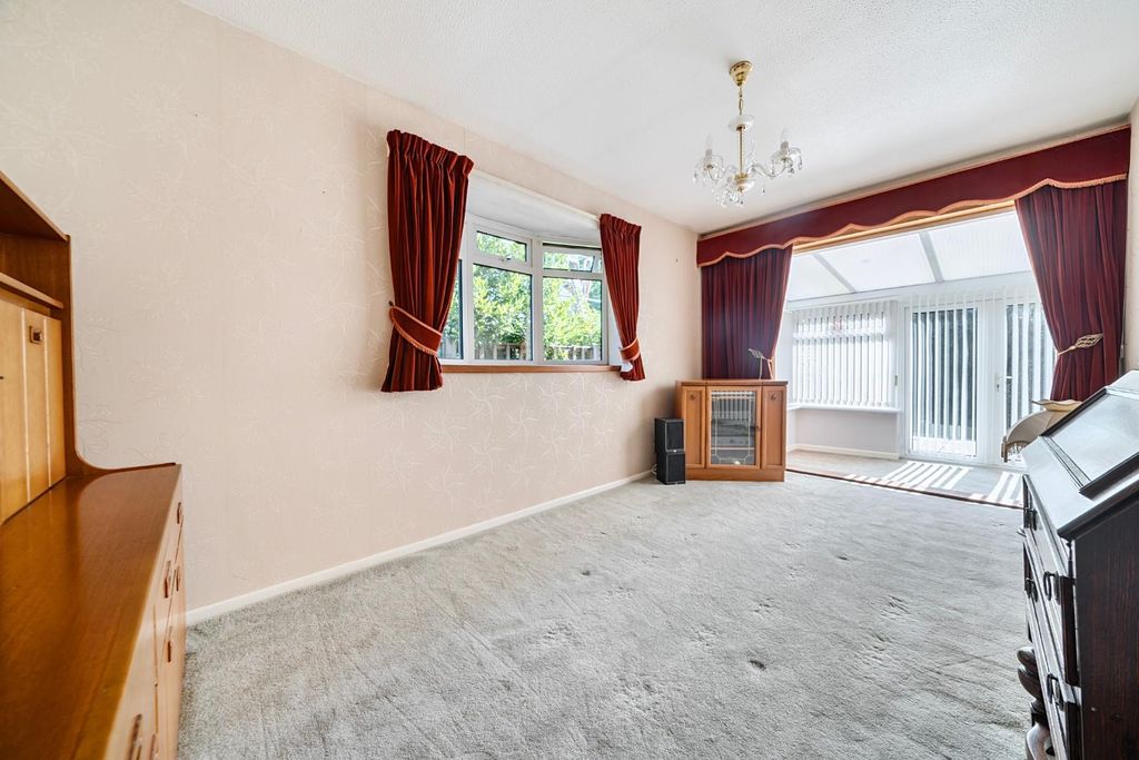 Property photo 3 of 18 3-1331336-3-6887ce2361E05-3.Jpg