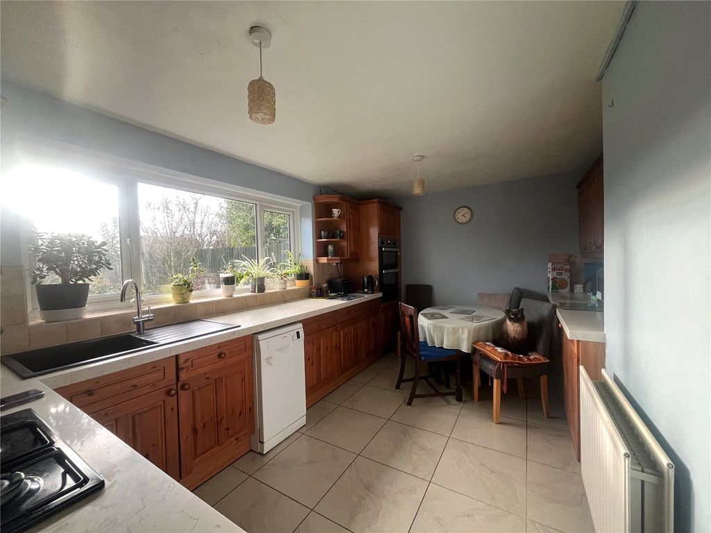 Property photo 3 of 23 Picture No. 05