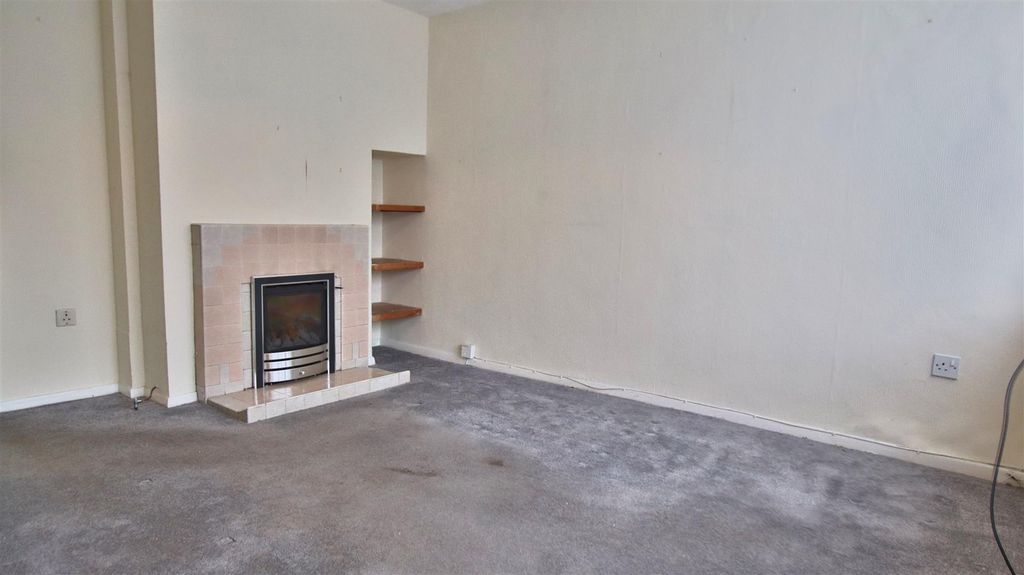 Property photo 2 of 14 Img_1085.Jpg