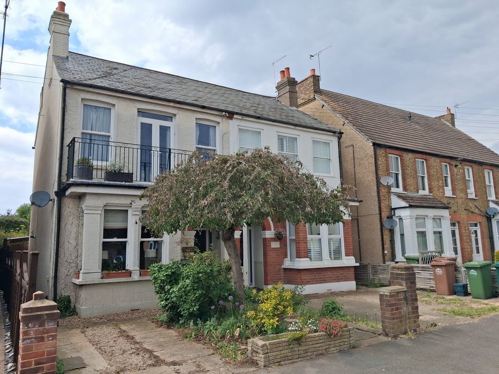 Property photo 1 of 24