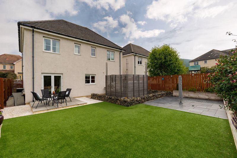 Property photo 2 of 32 Photo 27