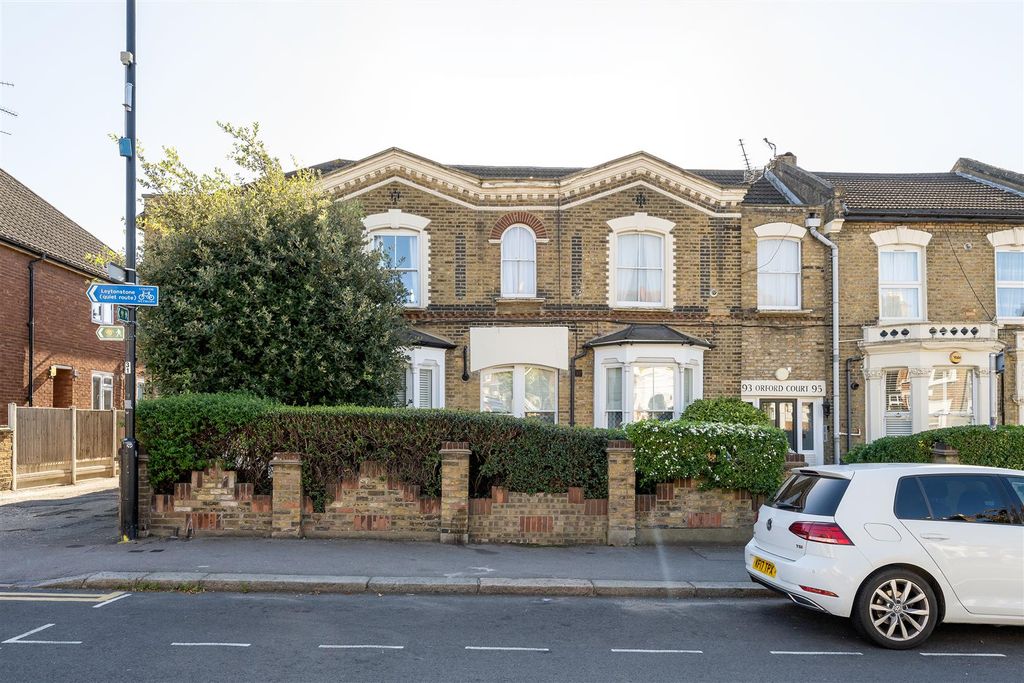 Property photo 1 of 16 Orford Road, E17