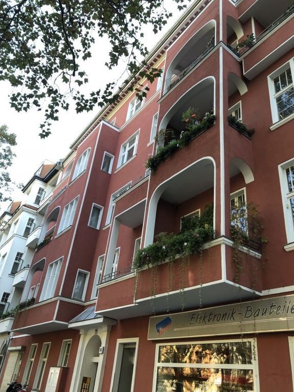 Property photo 1 of 6