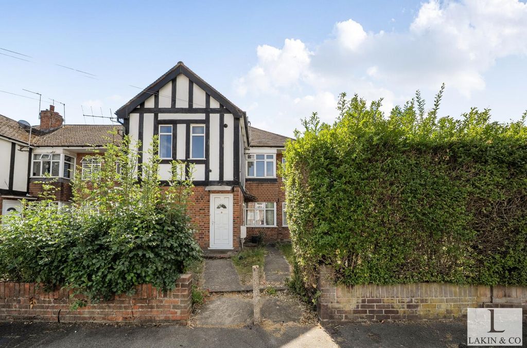 Property photo 1 of 12