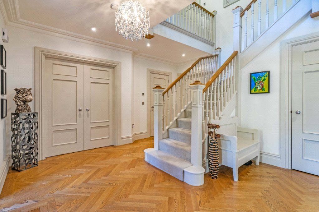 Property photo 2 of 22 Reception Hall