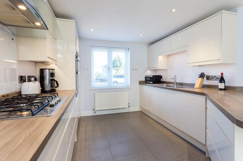 Property photo 2 of 16 Picture No. 03