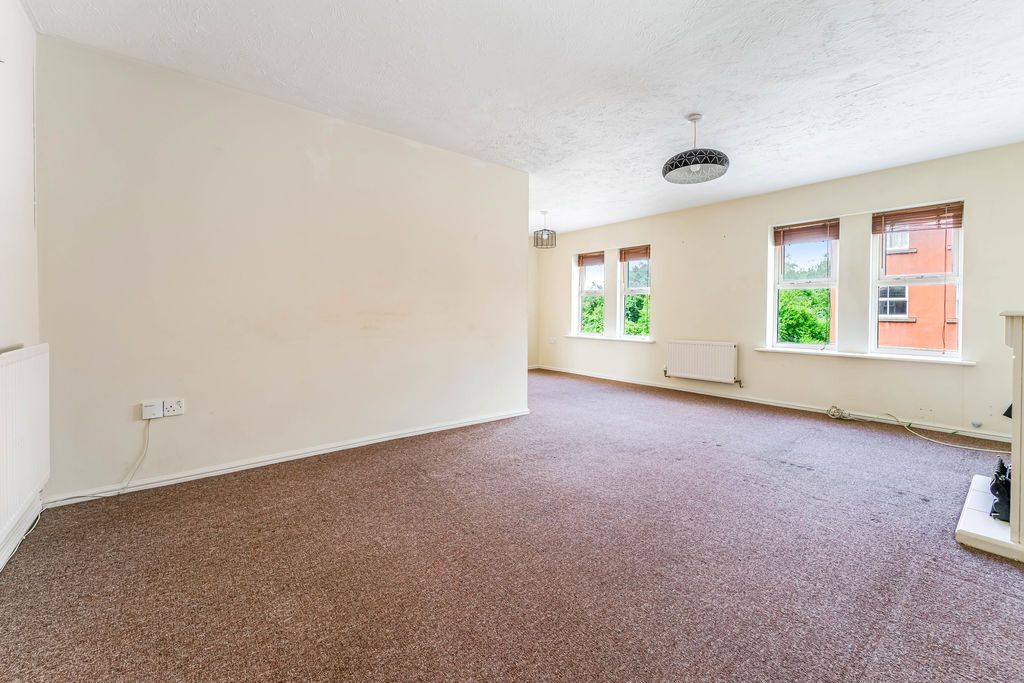 Property photo 2 of 10 Photo 6