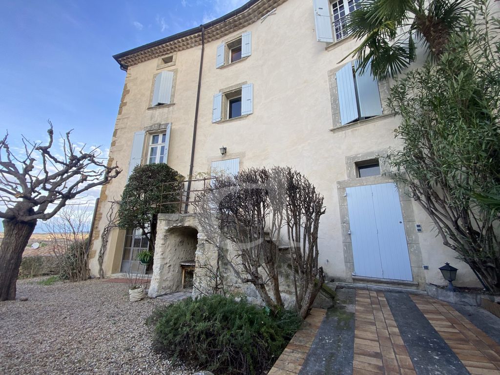Property photo 1 of 3