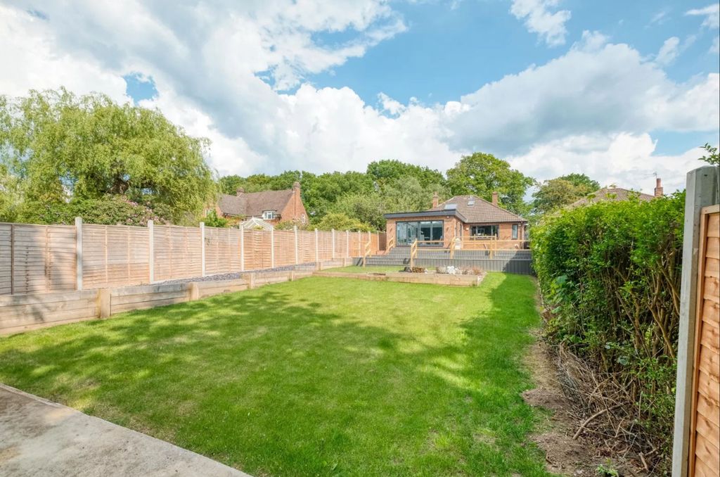 Property photo 2 of 24