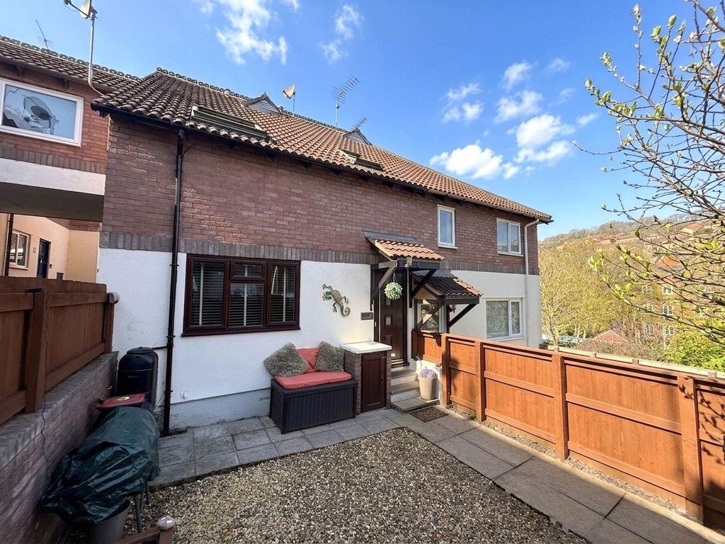 Property photo 1 of 15 Front