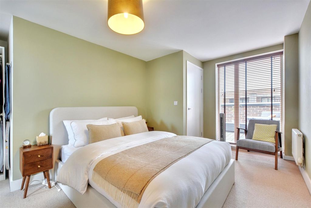Property photo 2 of 28 Bedroom One (3).Jpeg