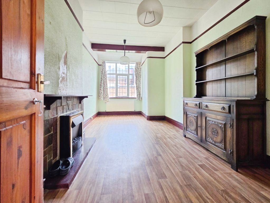 Property photo 3 of 14 Pbox-Img.Jpg