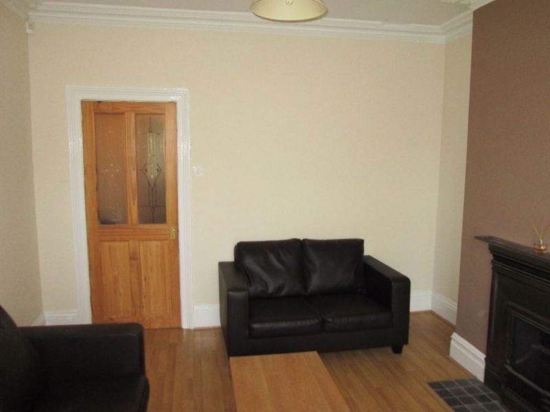 Property photo 3 of 19 Photo 11