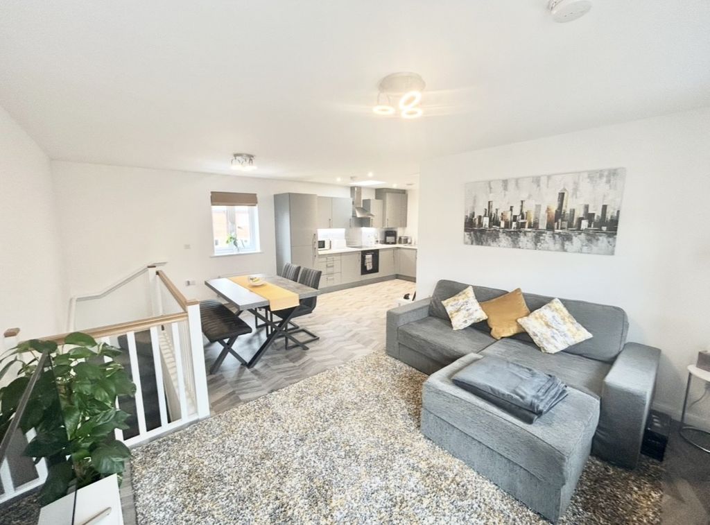 Property photo 2 of 13 Reception Room