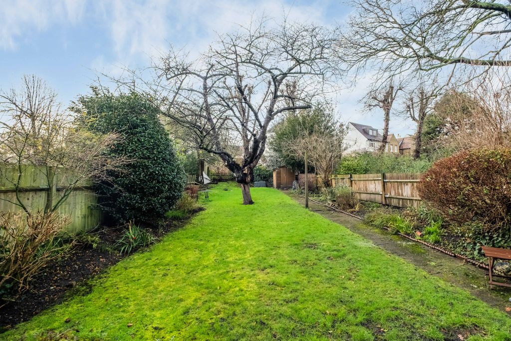 Property photo 3 of 10