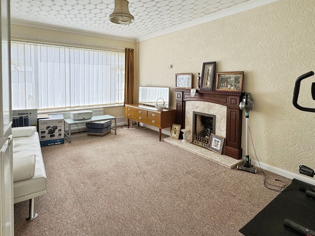 Property photo 2 of 14 Pbox-Img.Jpg
