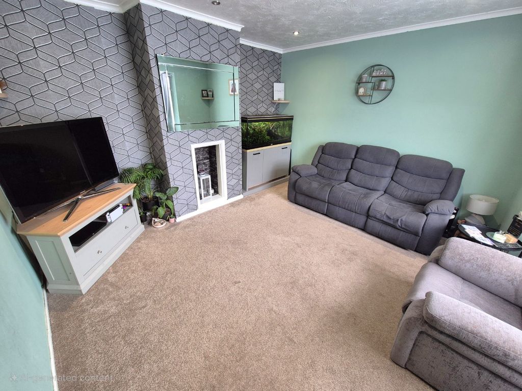 Property photo 3 of 13 4480802