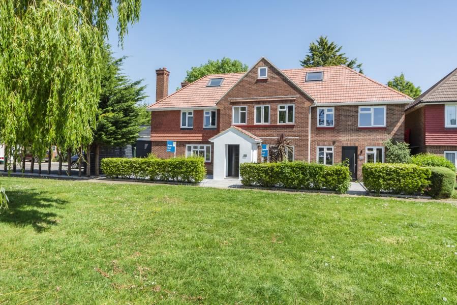 Property photo 3 of 11