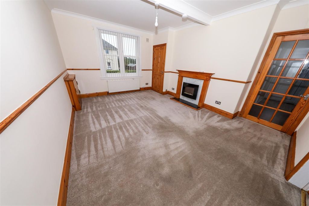 Property photo 3 of 14 C