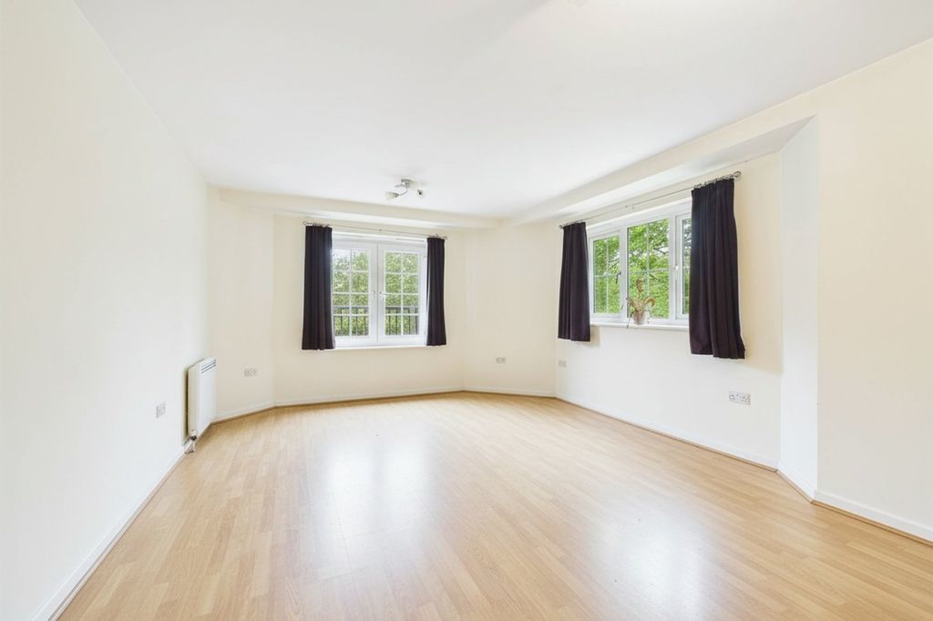 Property photo 2 of 6 Picture No. 06