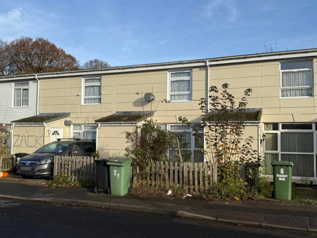 Property photo 2 of 9 View Of House In Need Of Improvement