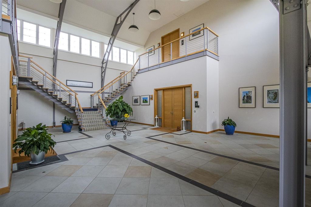 Property photo 2 of 16 Benjamin Hall 4-14.Jpg
