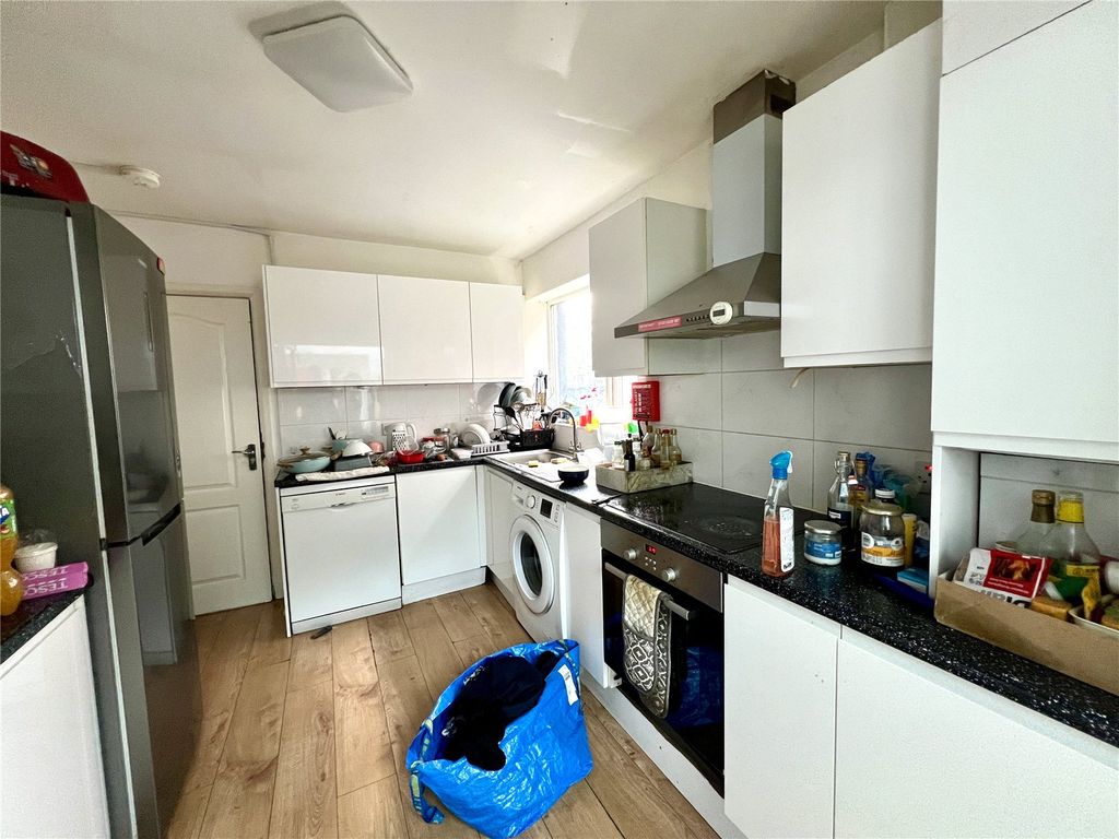 Property photo 2 of 13 Kitchen