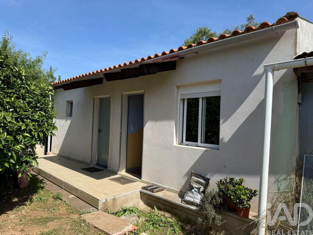 Property photo 1 of 22