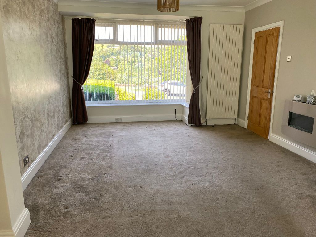 Property photo 3 of 27