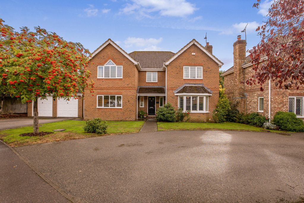 Property photo 1 of 23