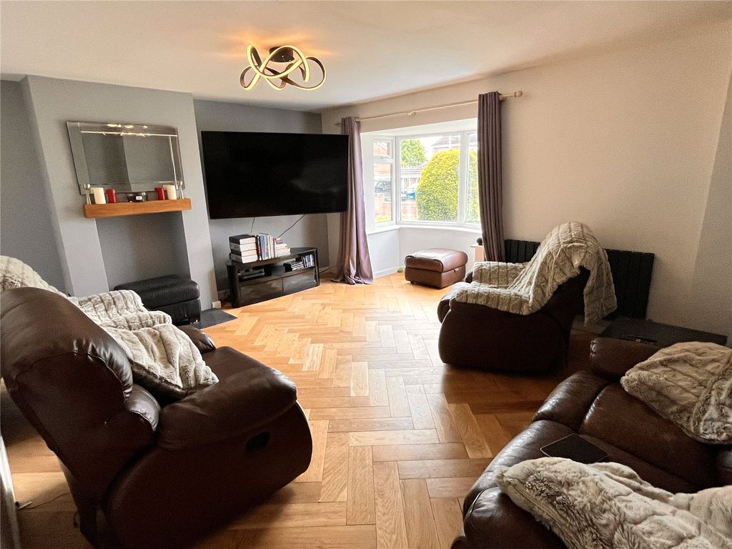 Property photo 3 of 21 Picture No. 09