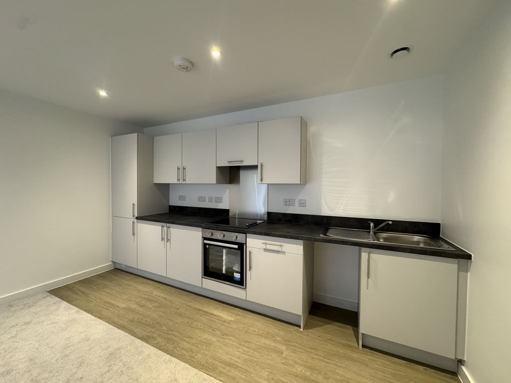 Property photo 2 of 11 Photo 8