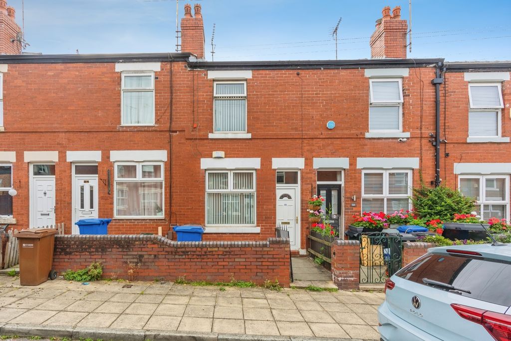 Property photo 1 of 17 Pbox-Img.Jpg