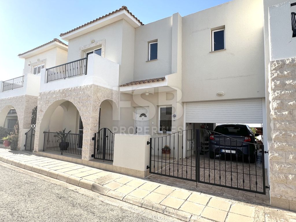 Property photo 2 of 29