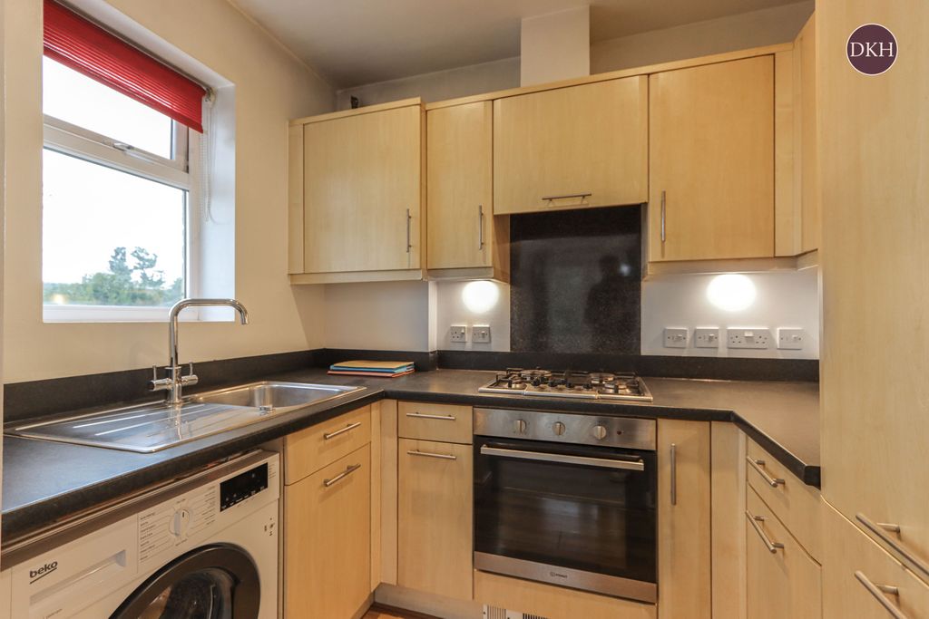 Property photo 2 of 9 Picture No. 07