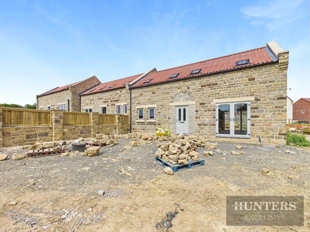 Property photo 1 of 6 Cam05316G0-Pr0122-Still003.Jpg