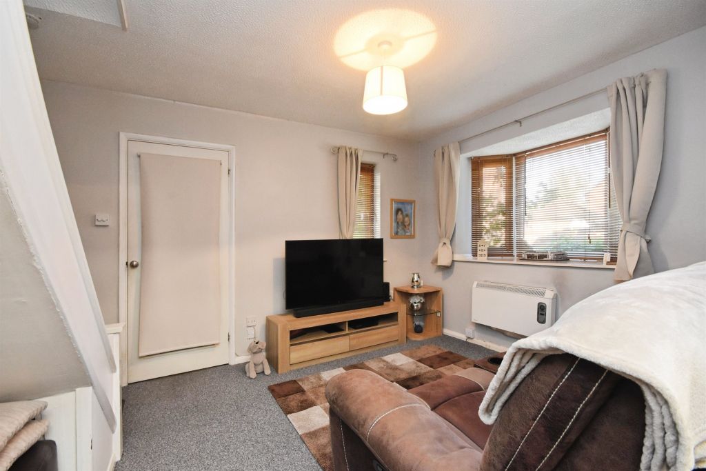 Property photo 3 of 16