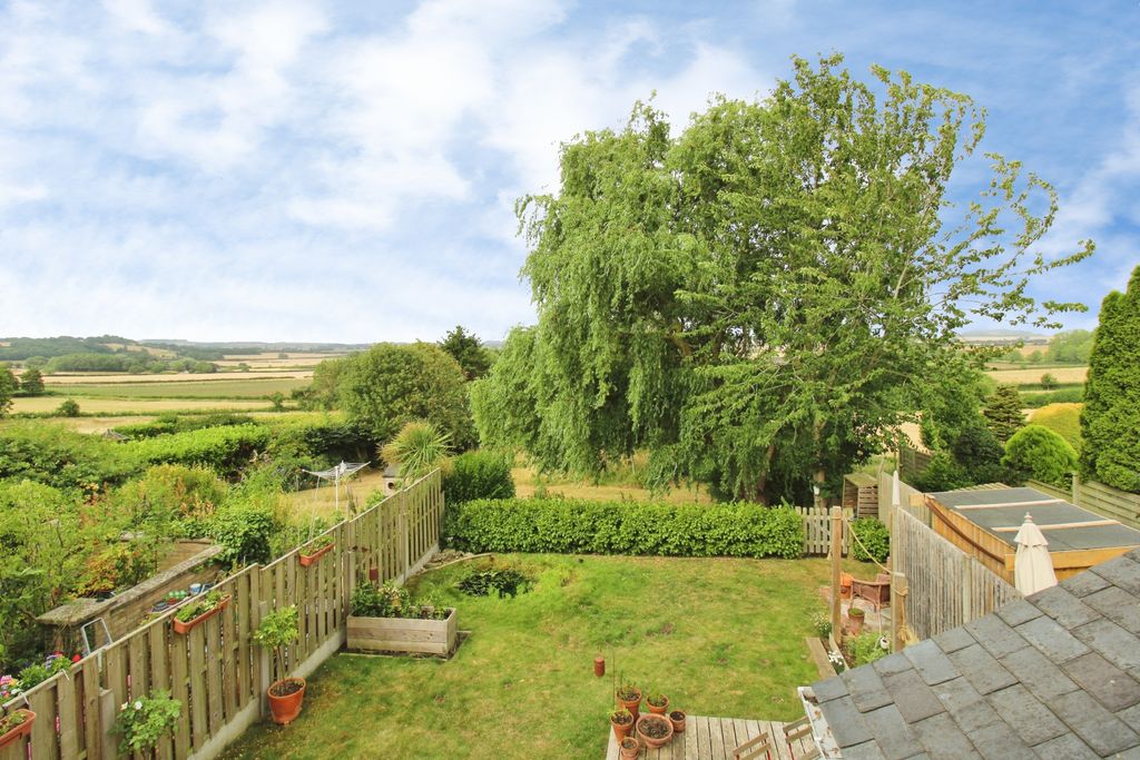 Property photo 2 of 18 View