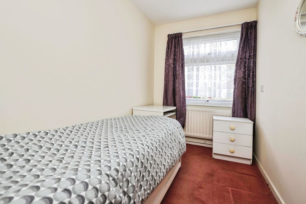 Property photo 2 of 33 Photo