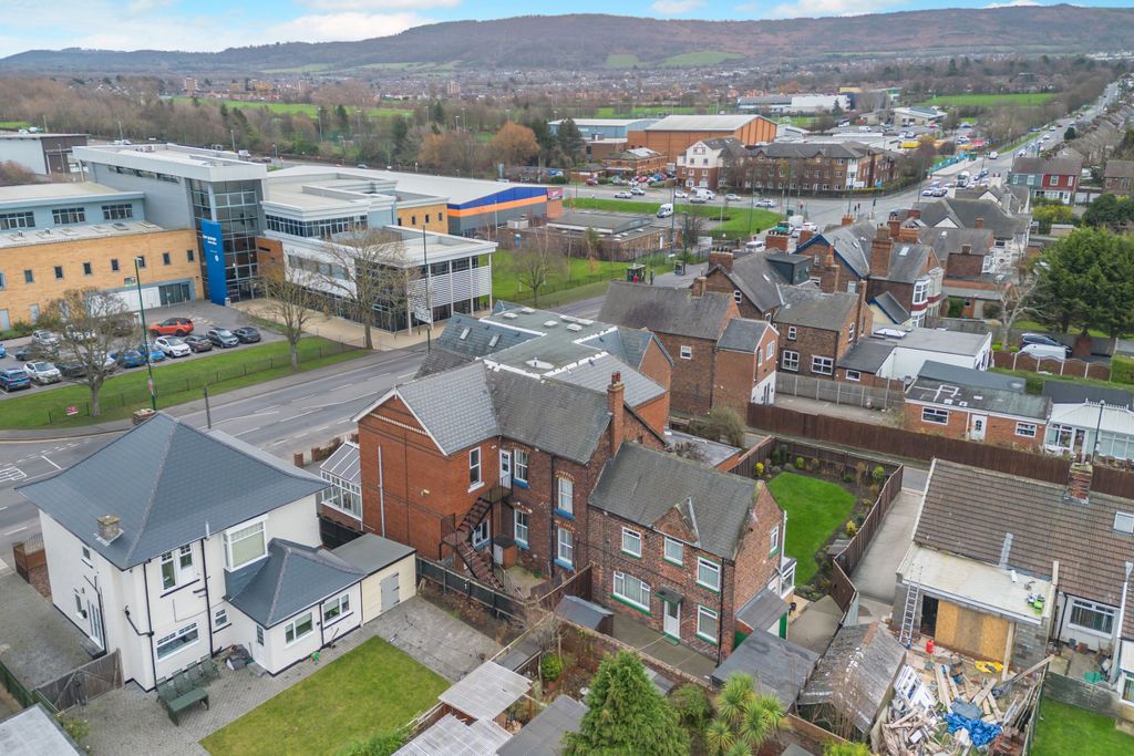 Property photo 2 of 31 241 Normanby Road, South Bank, Middlesbrough, Cleveland, Ts6 6Sx